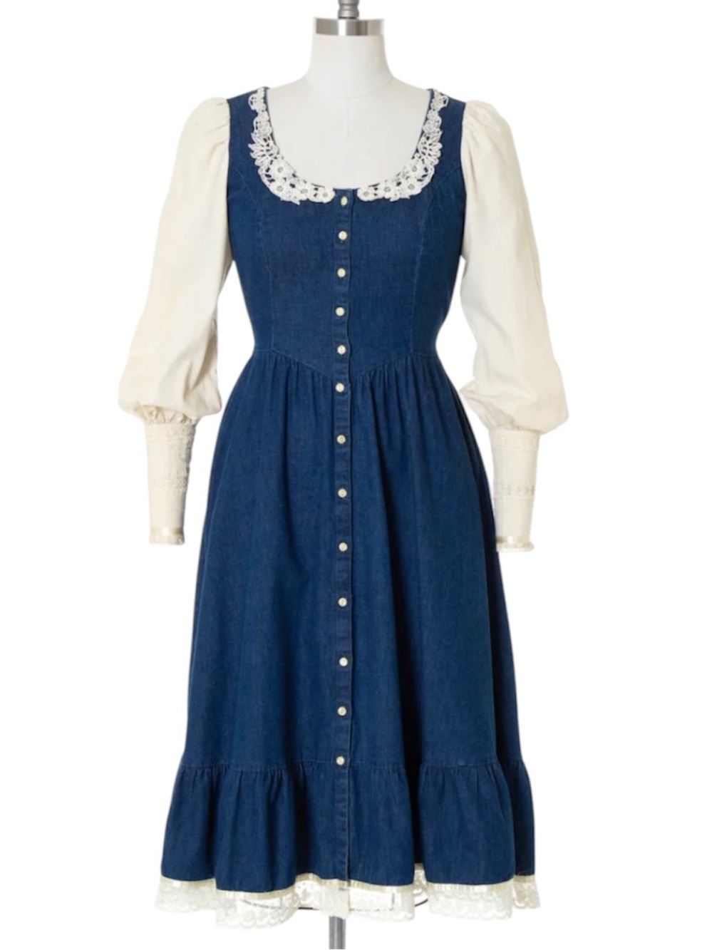 Gunne Sax Vintage 70’s
Prairie Dress Denim Festival
Western Cottagecore